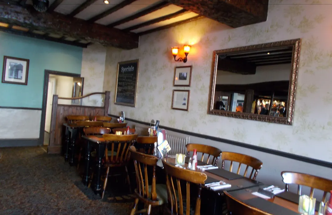 The White Lion Hotel-1