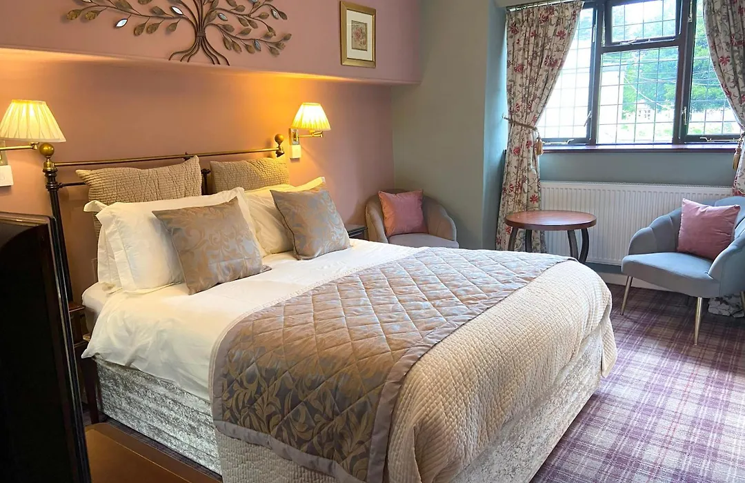 Stow Lodge Hotel-1