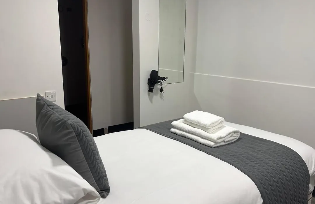 Broadview Hotel-1