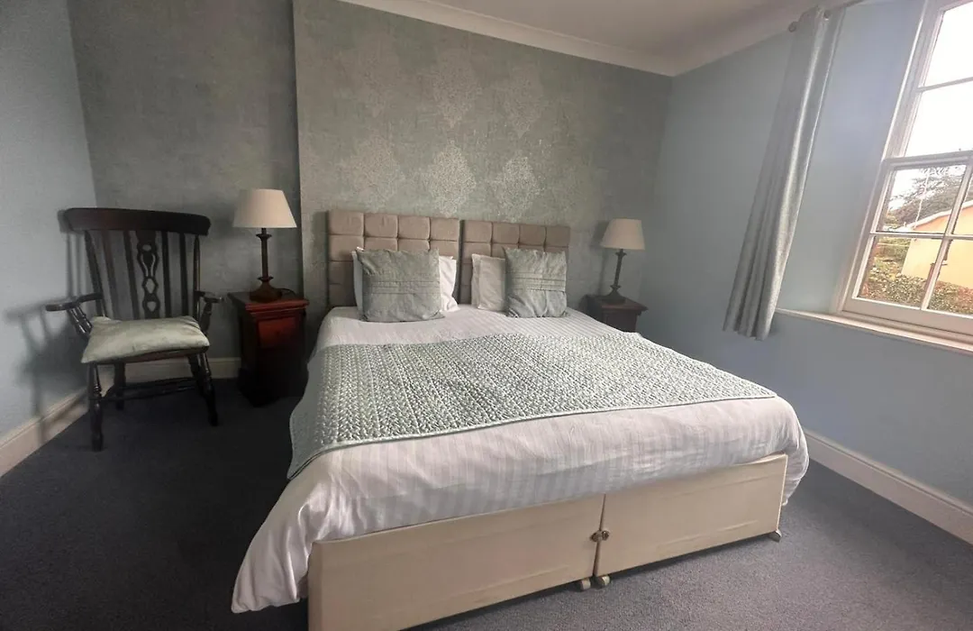 Manor Inn Galmpton-1
