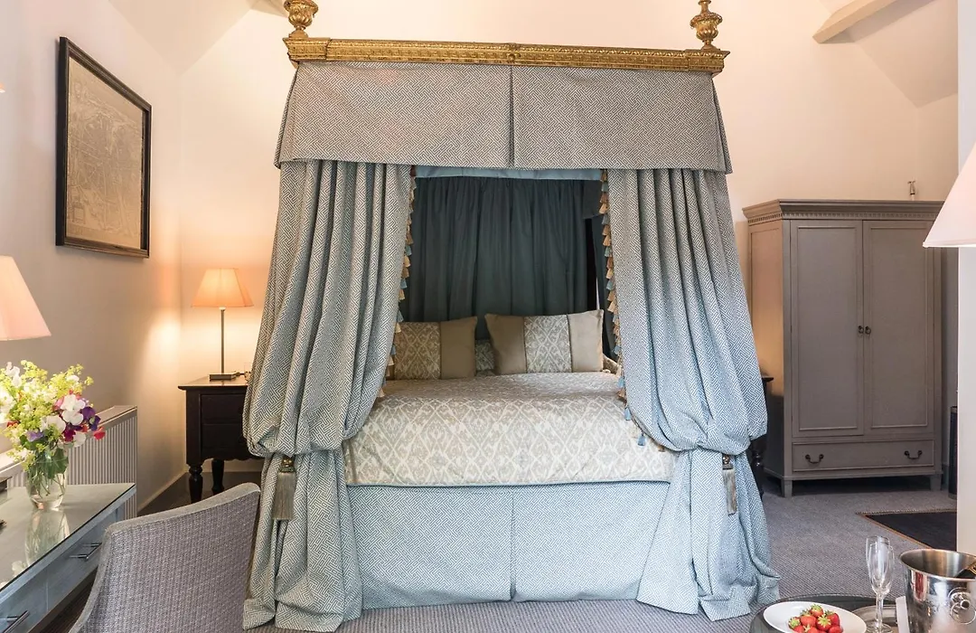The Eastbury & Spa-1