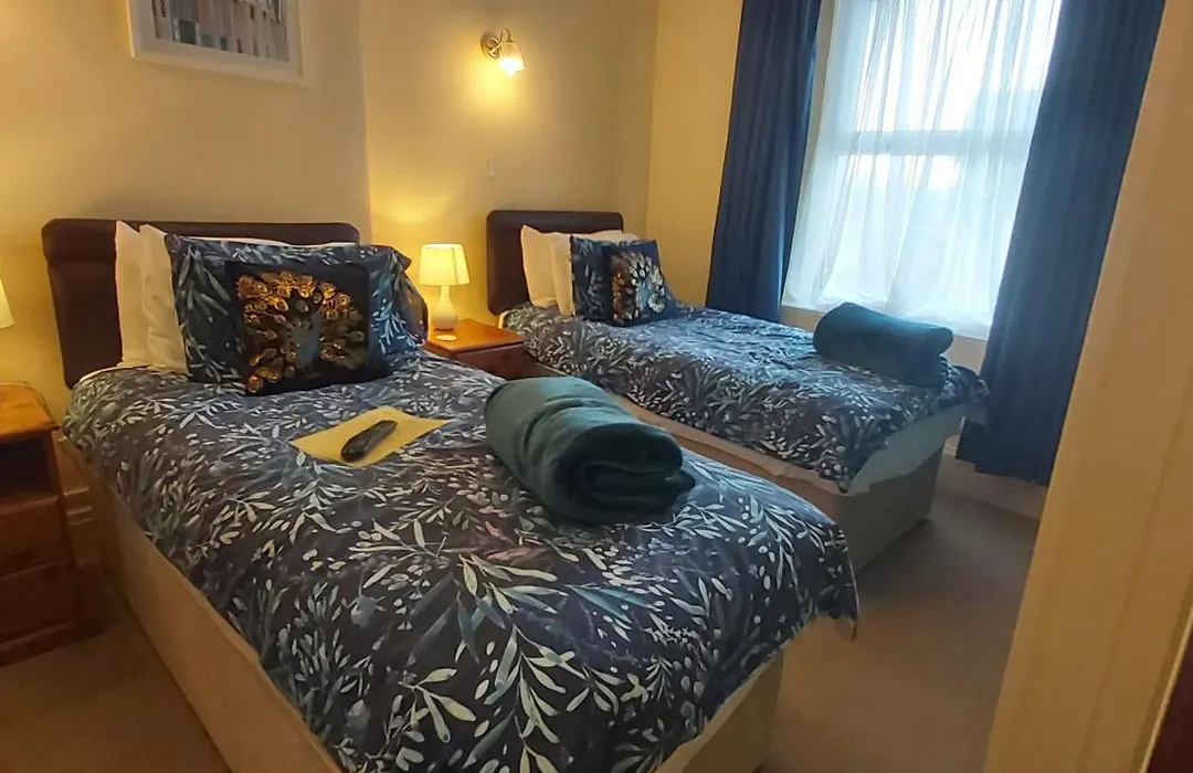 Cranborne Guest Accommodation Exclusively For Adults-1