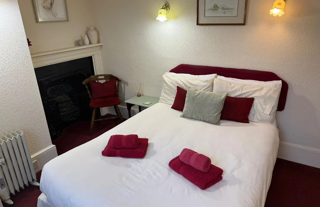 Kings Arms Hotel-1