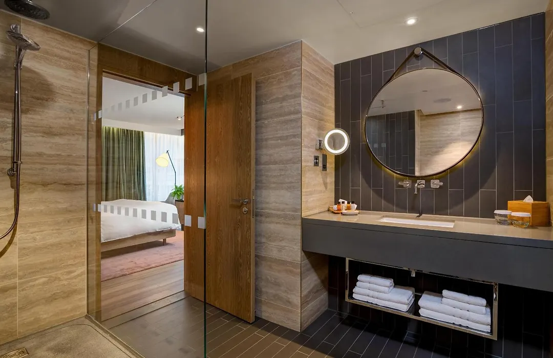 Hilton London Bankside-1