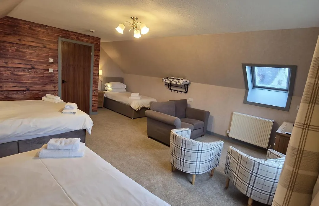 Sanderlay Guest House-1