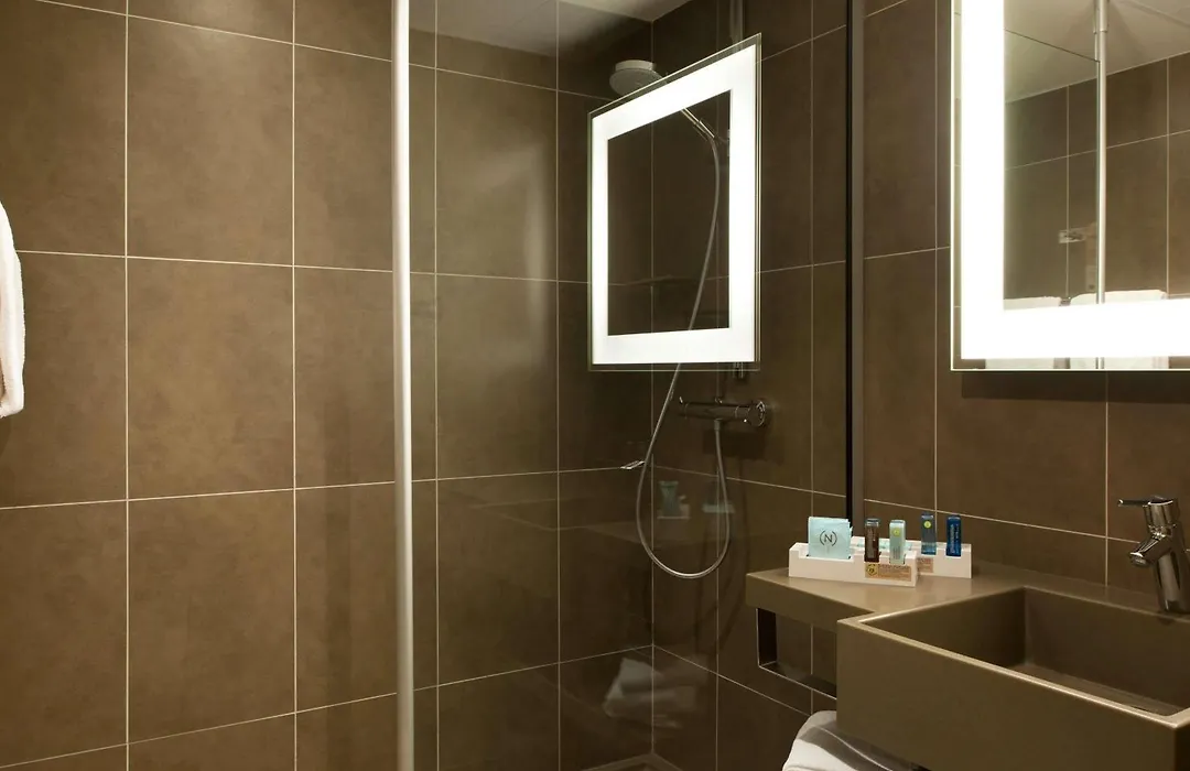 Novotel London Waterloo-1