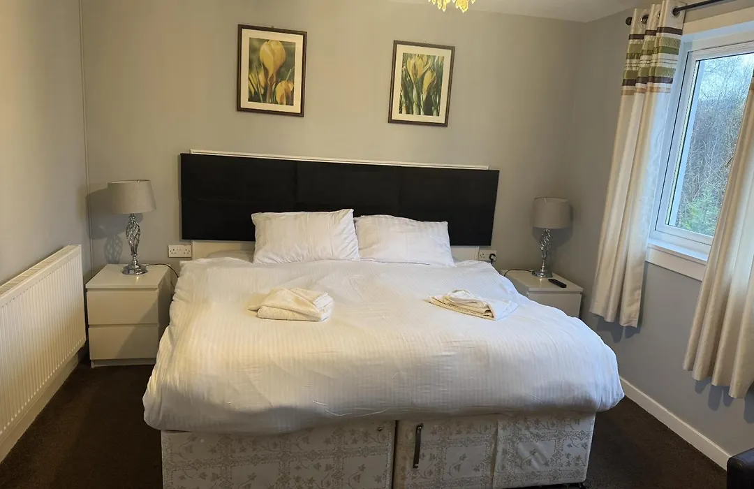 The County Hotel-1