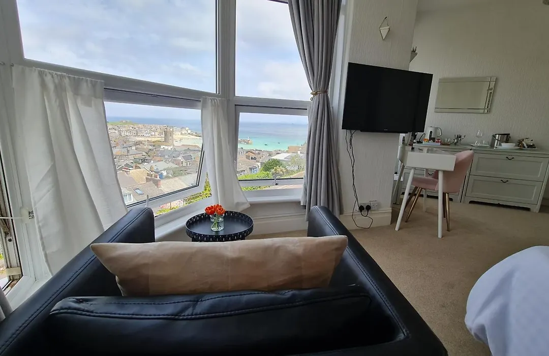 Harbour View Guest House-1