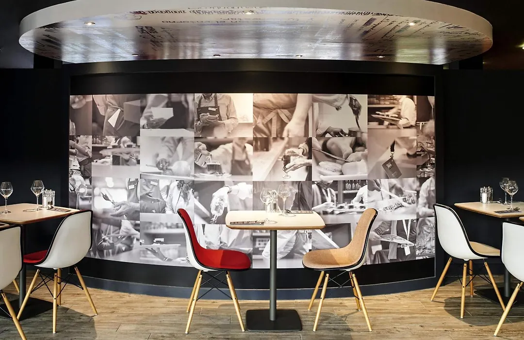 Ibis Swansea-1