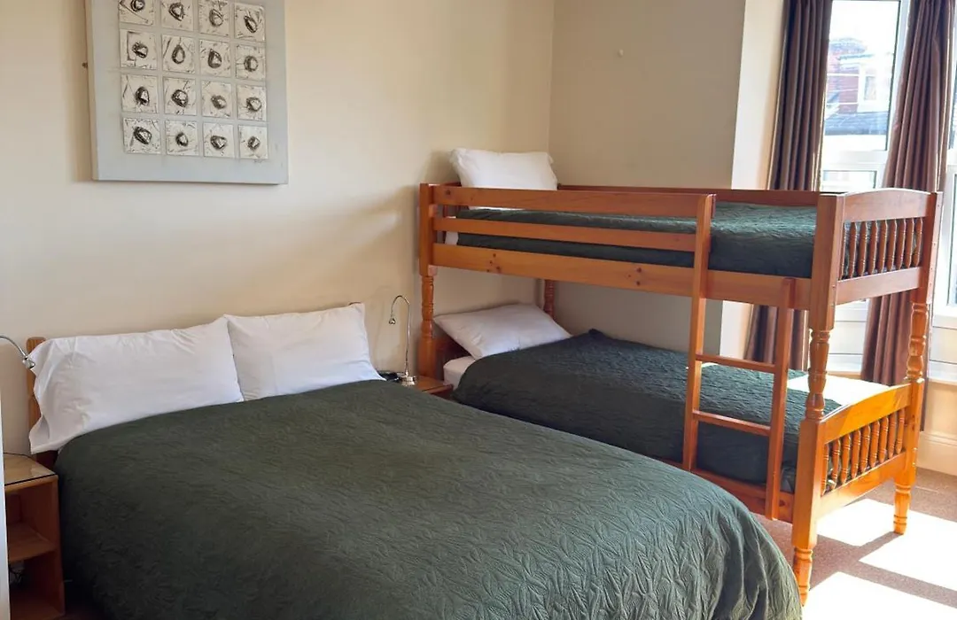 Waverley Park Lodge-1
