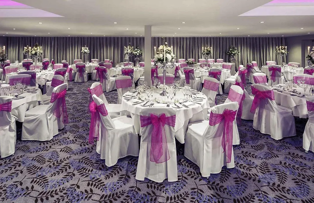 Mercure Gloucester Bowden Hall Hotel-1