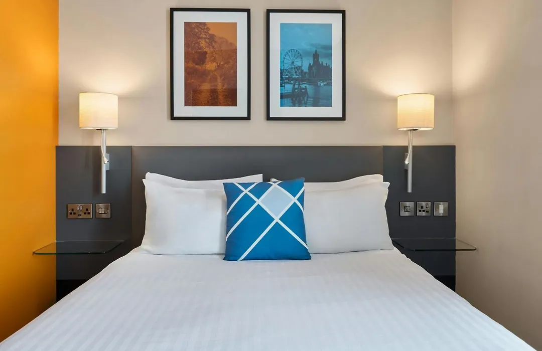 Four Points Flex By Sheraton Cardiff-1