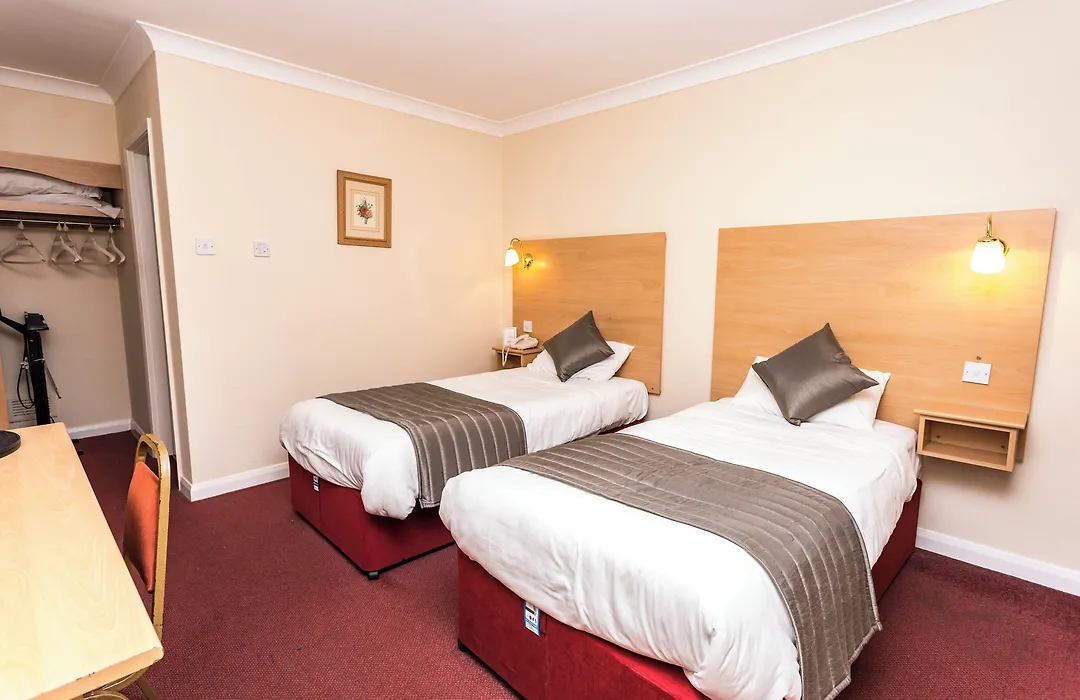 Borough Arms Hotel-1