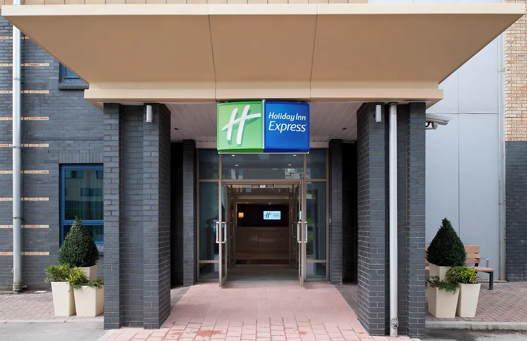 Holiday Inn Express Leeds City Centre By Ihg-1