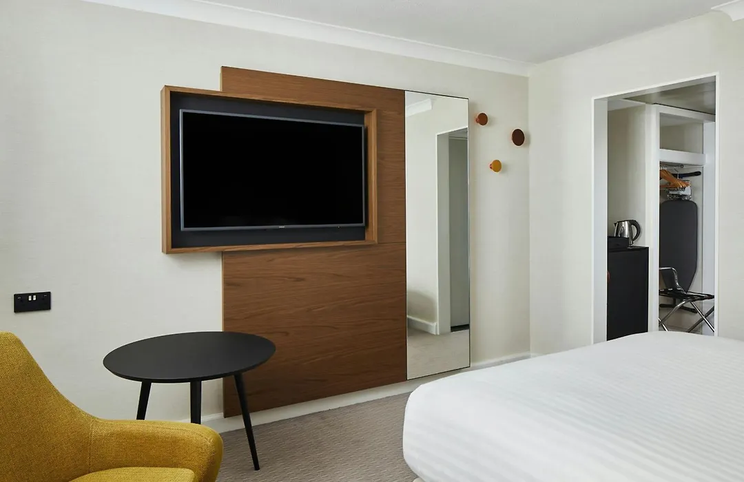 Cardiff Marriott Hotel-1