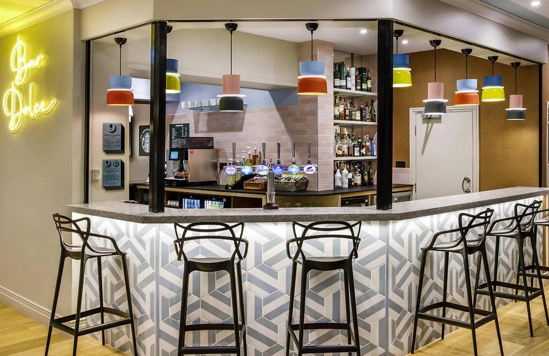Ibis Styles Bournemouth-1