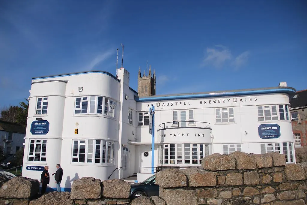 The Yacht Inn-1
