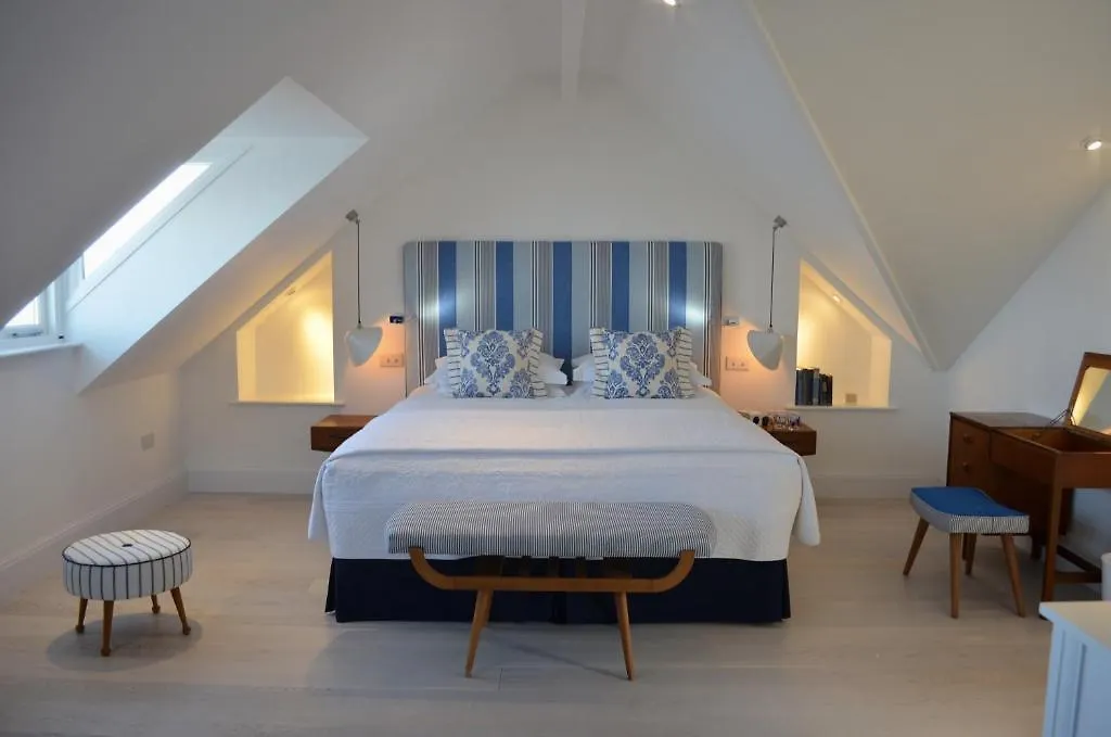 Trevose Harbour House-1