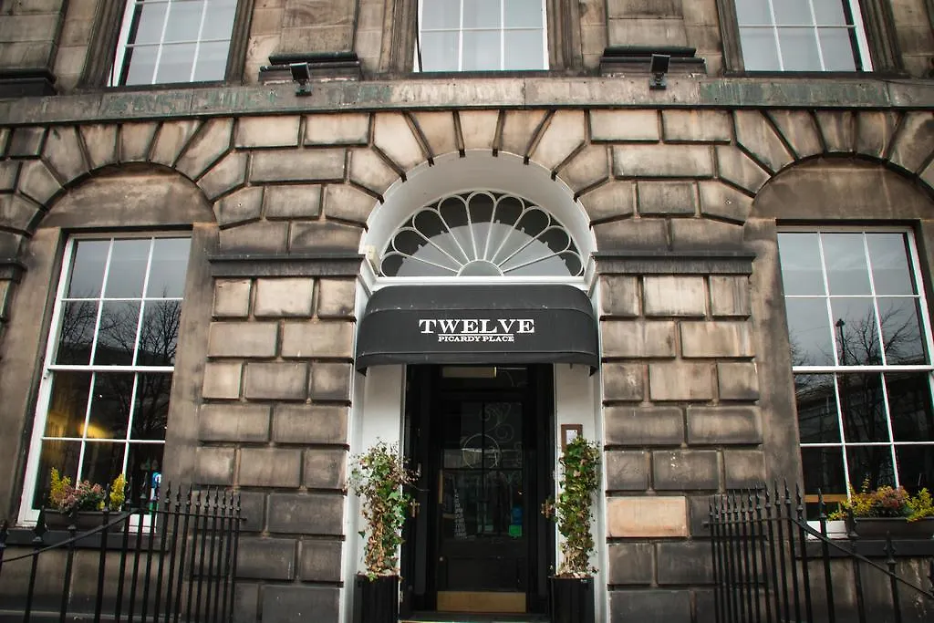 Rooms & Suites Picardy Place-1