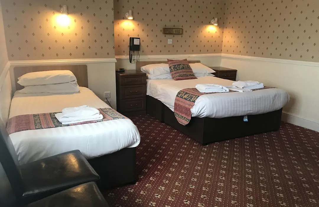 Cliffdene Hotel-1