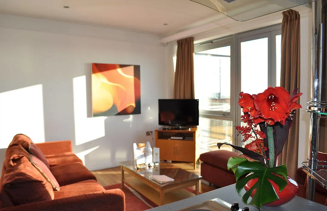 Premier Suites Nottingham-1