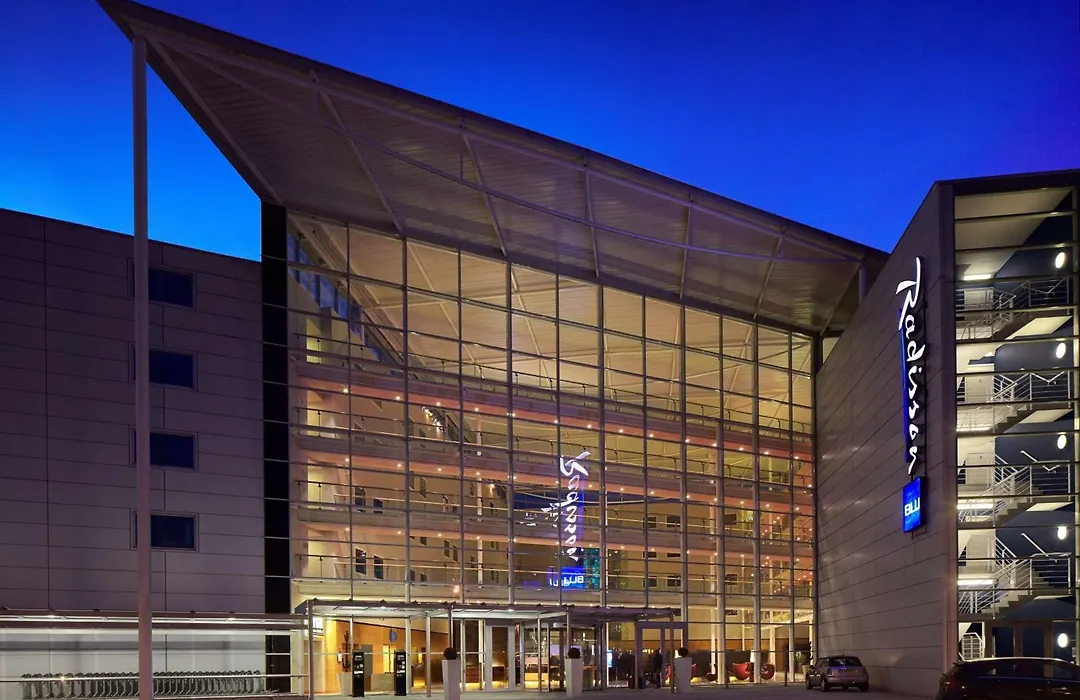 Radisson Blu Hotel London Stansted Airport-1