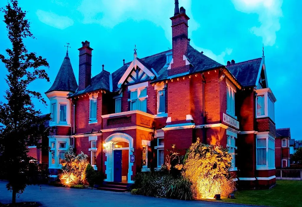 Trivelles Park Hotel-1