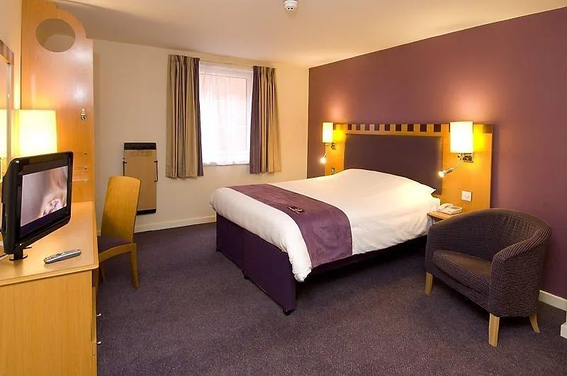 Premier Inn Bournemouth Central-1