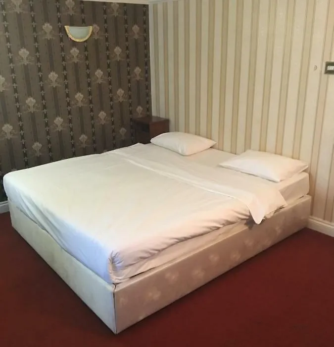 Sparkle Hotel-1