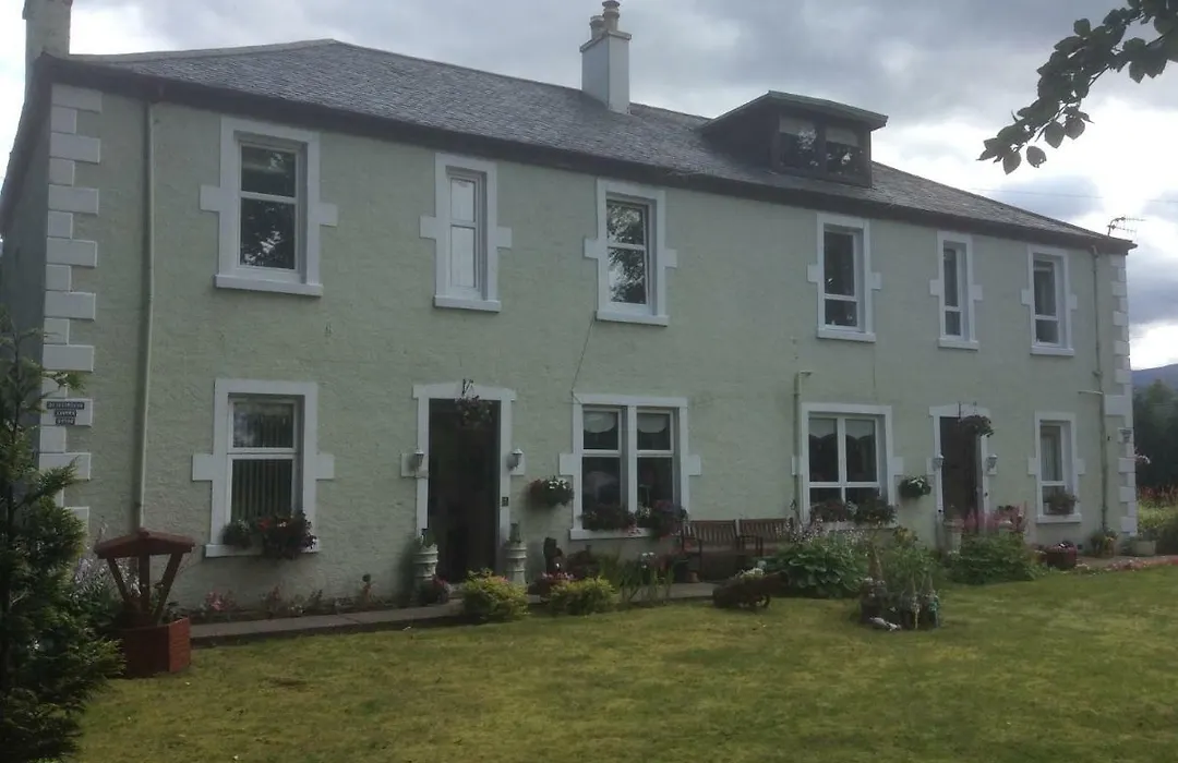 Inverlochy Villas (Adults Only)-1