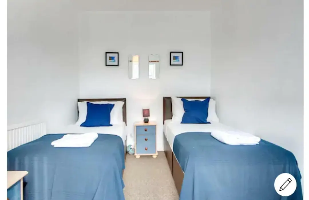 Your Nottingham Vacation, Business Apart, Parking-1