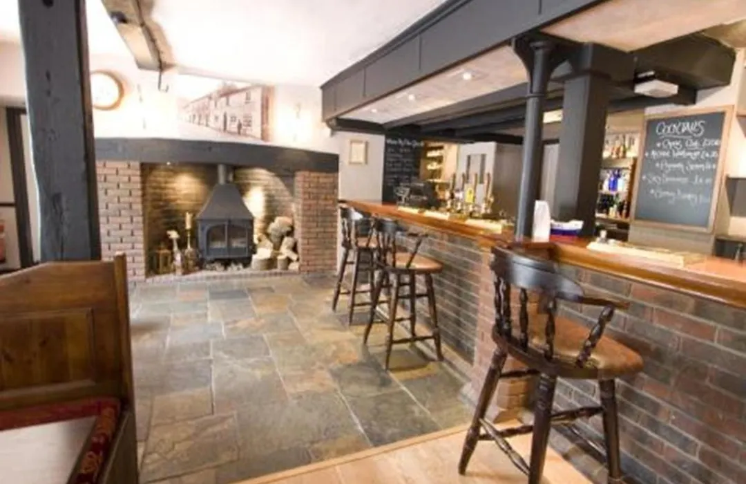 The Swan At Stoford-1