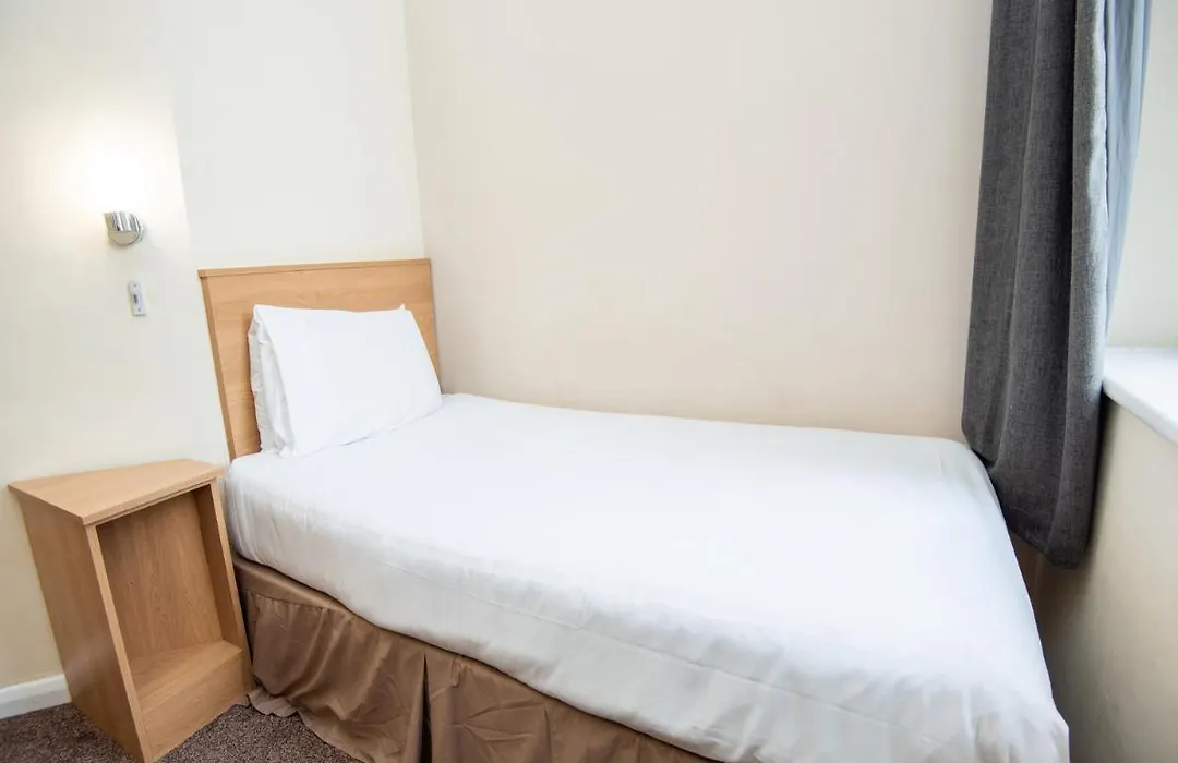 Rowton Hotel-1