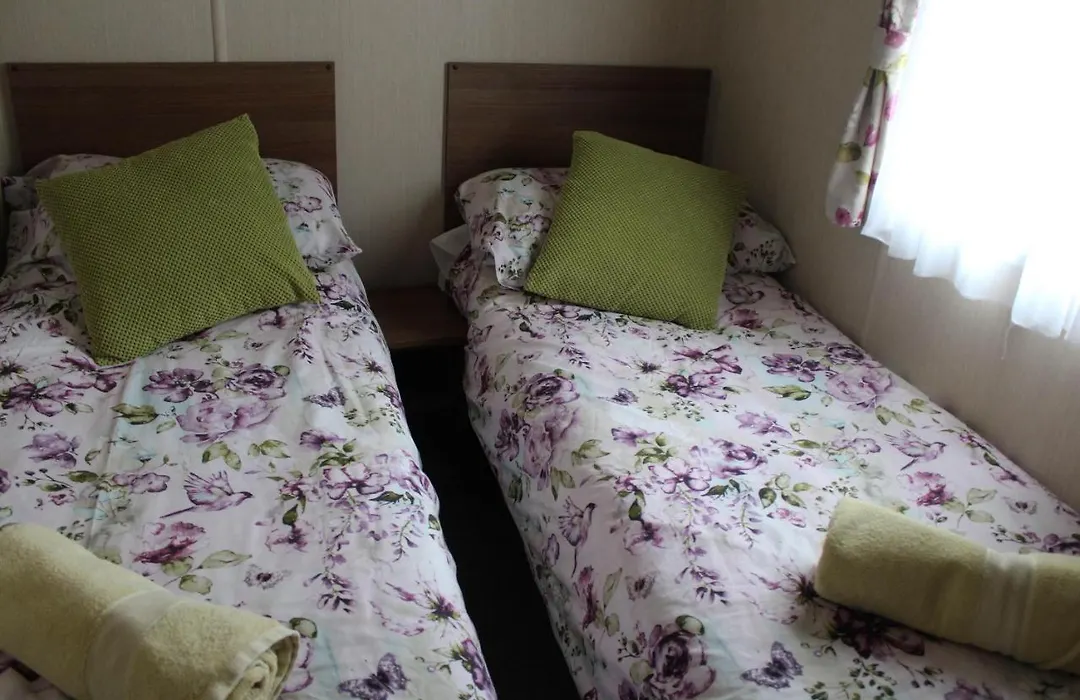 3 Bed Static Caravan @ Hoburne Devon Bay-1