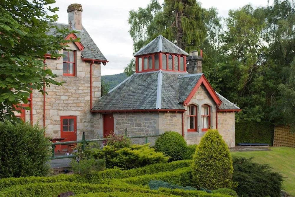 Pitlochry Dundarach Hotel-1