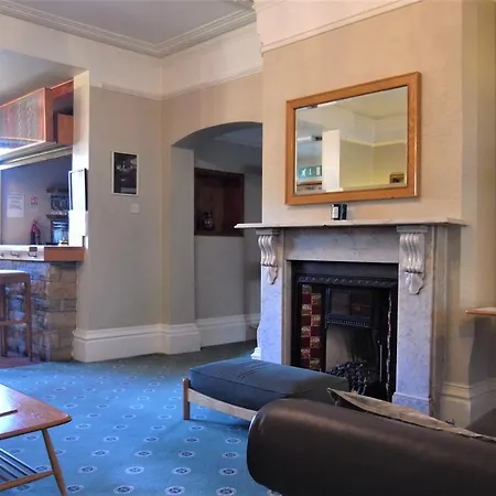Hylands-2