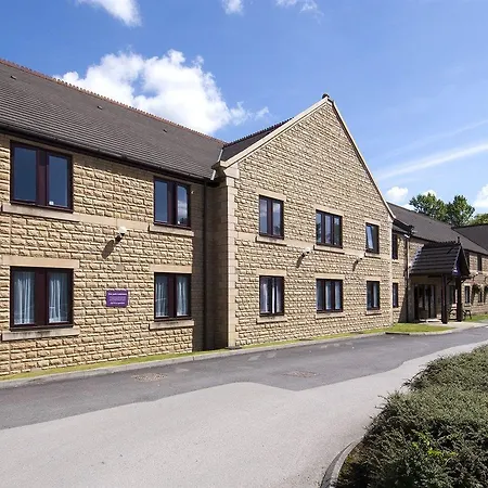 Premier Inn Burnley-3