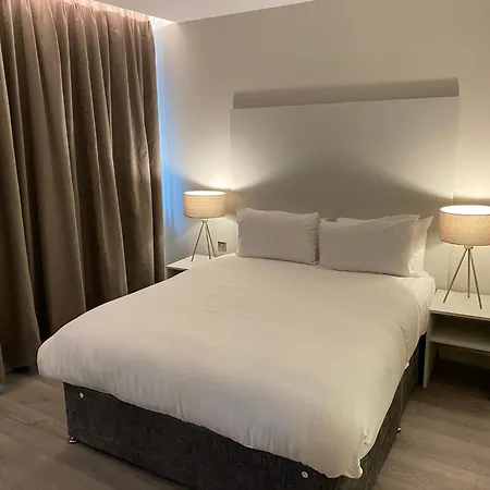 Axiom Park Hotel-3