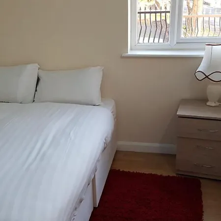 Summerhill House Apartments-3
