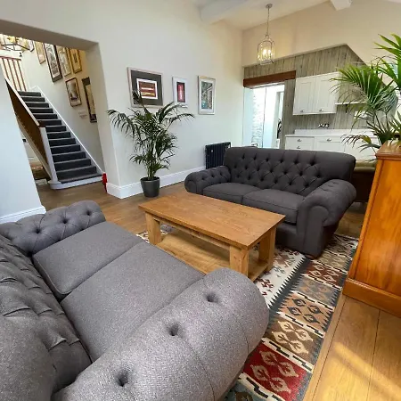 Y Capel Guest House-3
