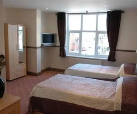 Hussar Inn-3