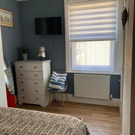 Greyfriars Guest House-2
