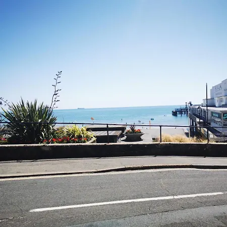 Royal Pier-2