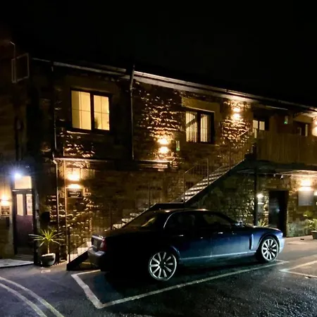 Crows Hotel-2