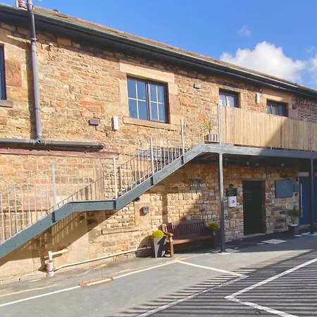 Crows Hotel-3
