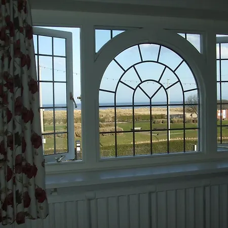 Swiss Cottage Bed And Breakfast-3