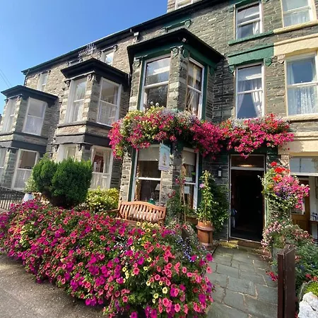 Rowan Tree Guest House-2