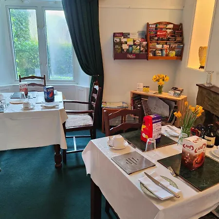 Arches B&B-3