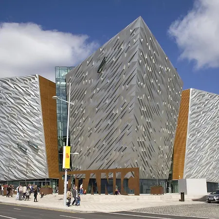 Leonardo Hotel Belfast-2