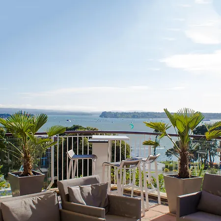 Harbour Heights Hotel-3
